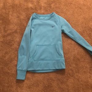 Nike therma fit sweater